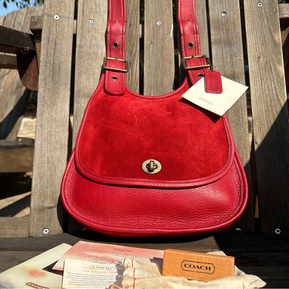 NEW Vintage Coach Berkeley 9014 Saddle Bag Red Crescent Pebble Leather Suede